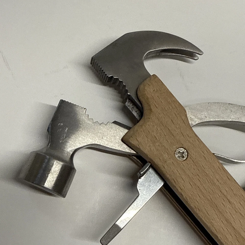 Multiherramienta Kikkerland - Mango de madera y 10 herramientas... ¡Ver fotos! Foto 2 de 4