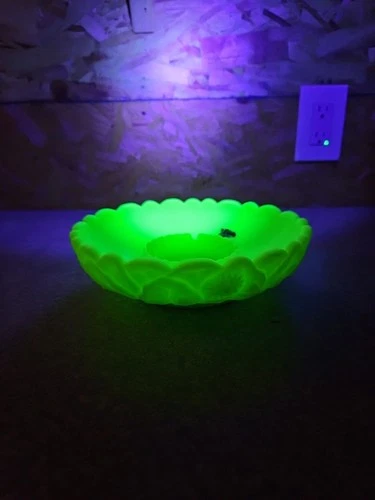 Uranium Glass Ashtray: Fenton Custard Waterlily Large 8.5” Bowl Vintage