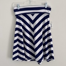 Old Navy Women  s Chevron Stripe Skirt Small Y2K Nautical Stretch NWT