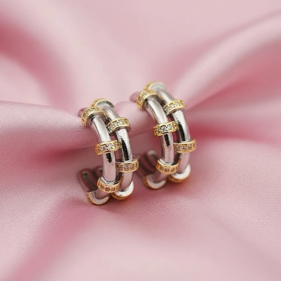 Pendientes de aro geométricos Anthropologie oro plata abierto cristal boho segmentado circonita cúbica Foto 3 de 4