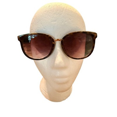 Oleg Cassini Oversized Round Tortoise Shell Sunglasses Blue Interior Gold Bridge