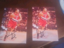lot of 2 damon stoudamire mighty mouse signed 4x6 photos autographed pictures