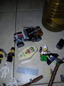 Lego Adventures Treasure Raiders Mummy Tomb Sets 5909,5948,2879 + 12 Mini Figure