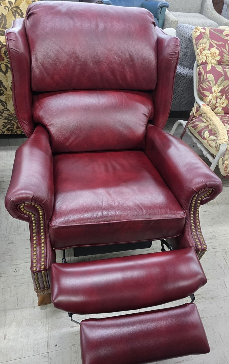 LA-Z-Boy 100% Leather Recliner Burgundy Wingback Designer's Choice