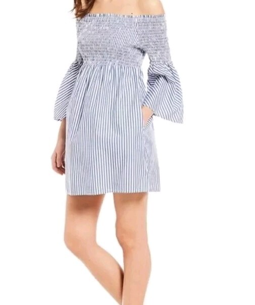 Sanctuary Women's Size Large Off-The-Shoulder Striped Smocked