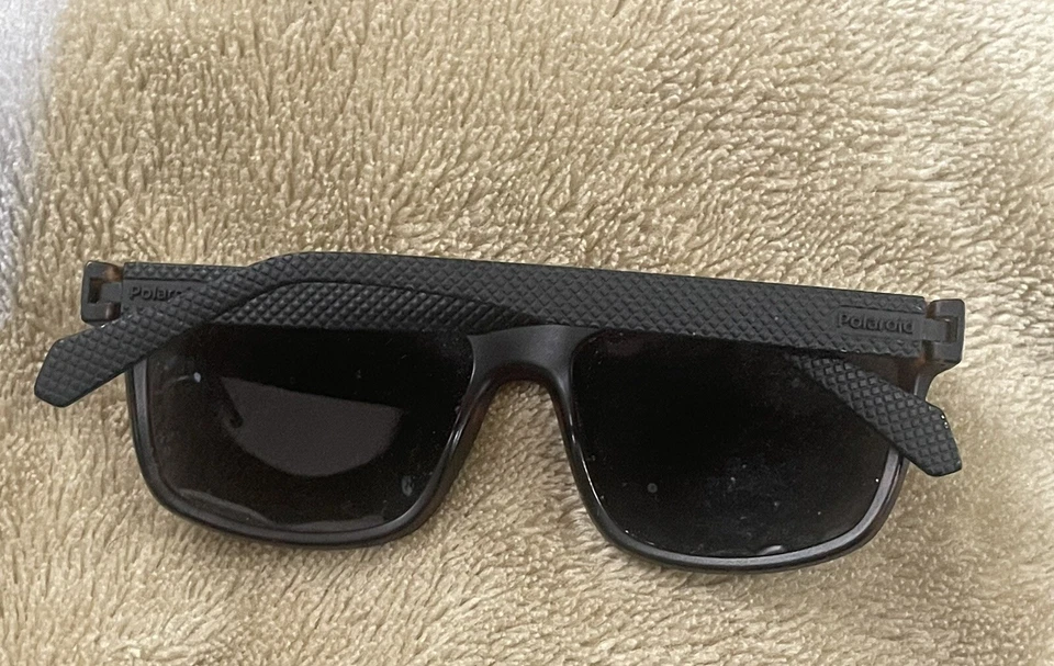 Gafas de sol Polaroid polarizadas ligeras negras envolventes deportivas para hombre N9PEX 55/16 Foto 4 de 4