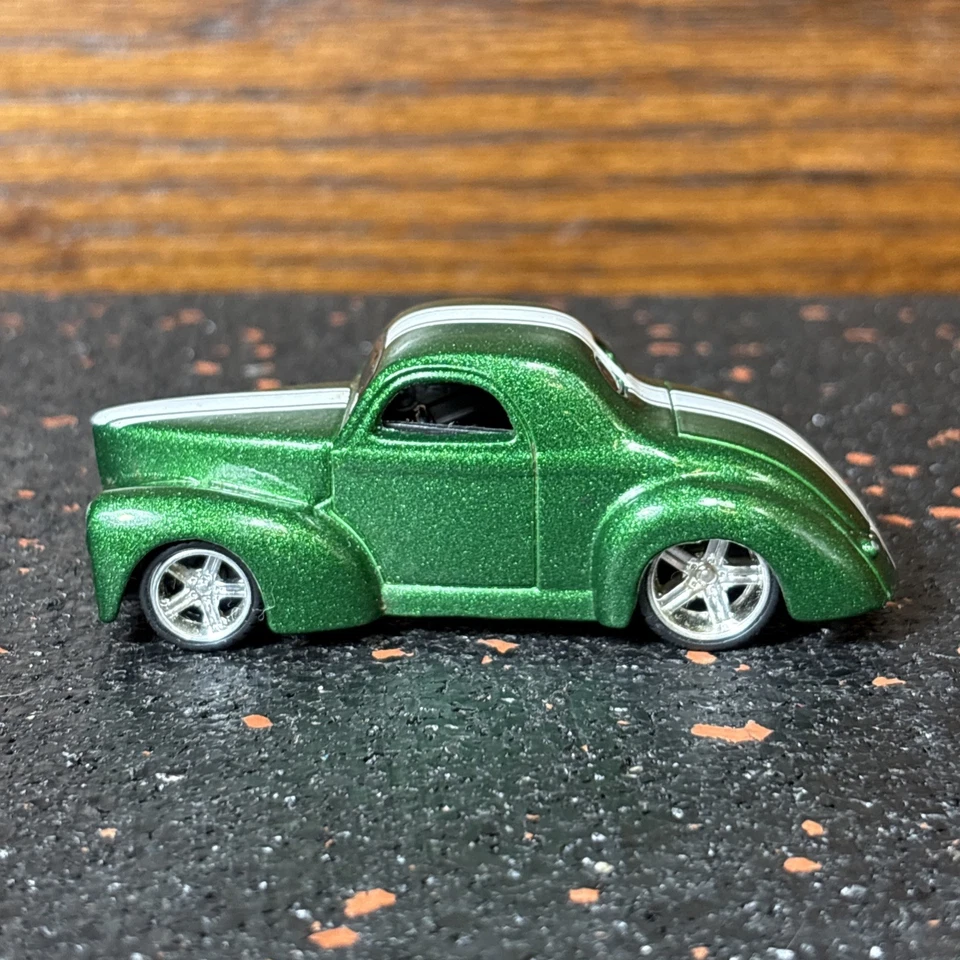 Vintage Maisto 1941 Willys Gasser Coupe Green Real Ride Tires - Image 4 of 4