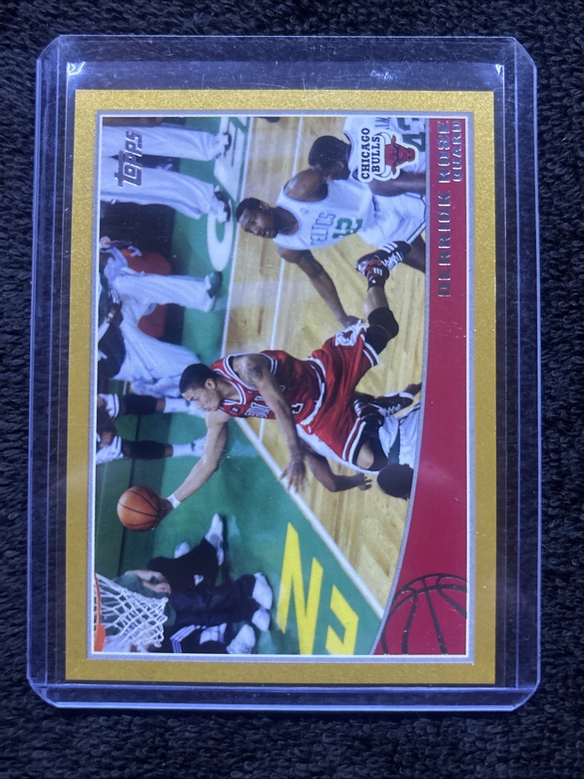 Derrick Rose 2009-10 Topps #33 Gold Parallel /2009