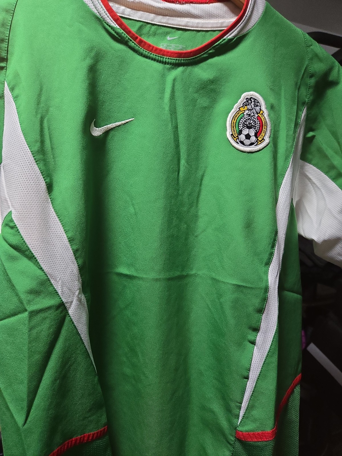 Men's Vintage Mexico Federacion Mexicana Nike Soccer Jersey Size XL/Small