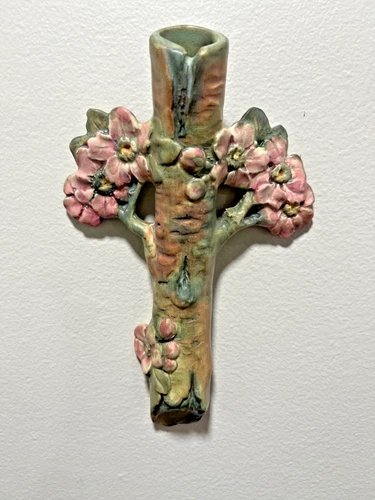 Weller Pottery Woodcraft Wall Pocket Ex Cond!