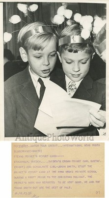 Schweden Kronprinz Carl Gustaf mit Freund Vintage Foto