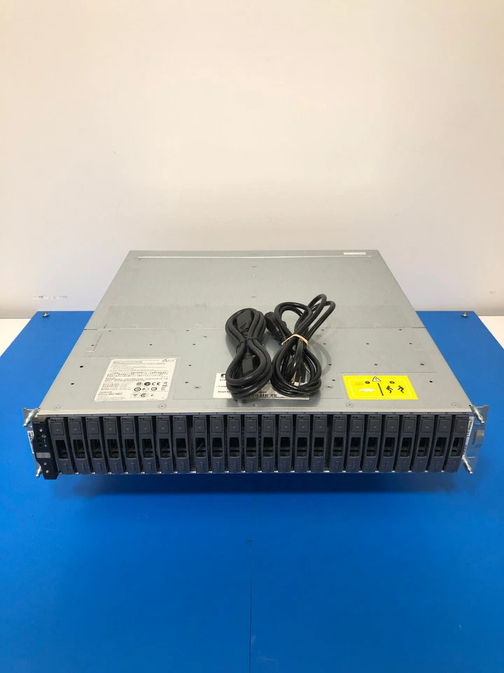 Netapp DS2246 JBOD 24 Bay 2.5" SAS 2x IOM6 6G SAS w/ 24 Trays - Image 2 of 4