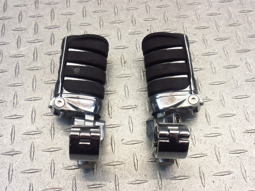 2005 05 Victory Touring OEM Front Bar Highway Pegs Foot Rests Pair
