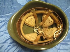 Stahlhelm  , historisch ,  ehem. Ostblock , f&uuml;r Militaria - Sammler  # 23  B