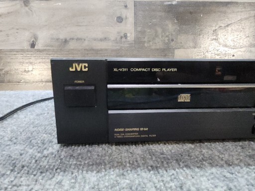 Vintage JVC XL-V311 Compact Disc Player no remote Noise Shaping 18
