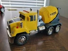 Tonka 2009 Hasboro Plastic Cement Truck Toy w/Working Lights & Engine Noises