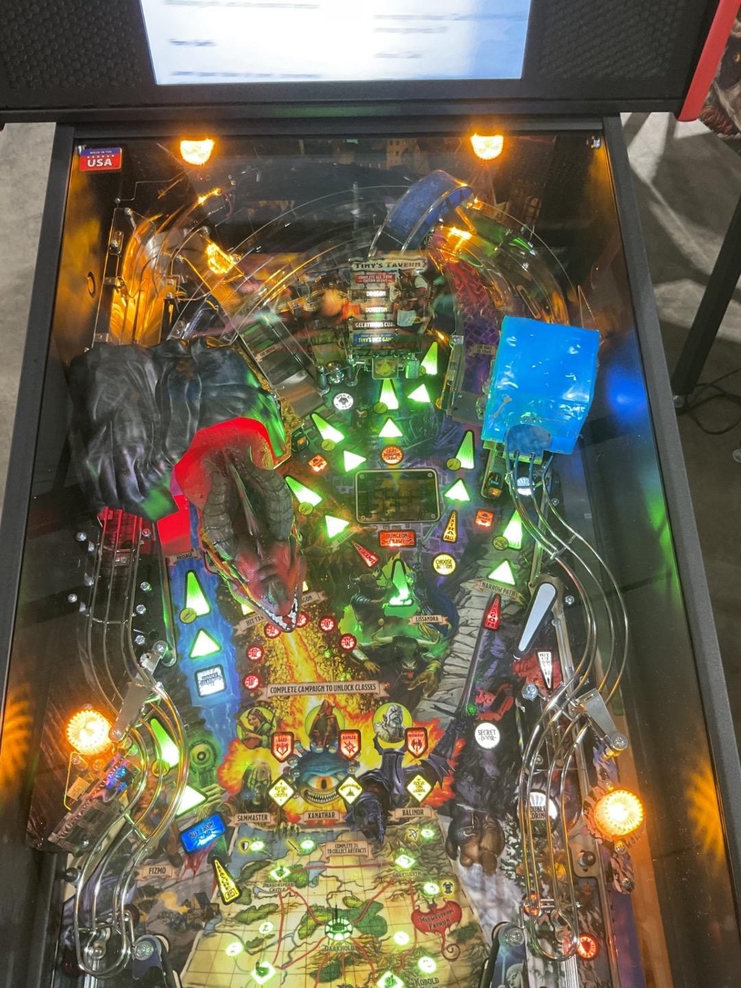 DUNGEONS & DRAGONS PRO by STERN PINBALL COIN-OP Pinball Machine