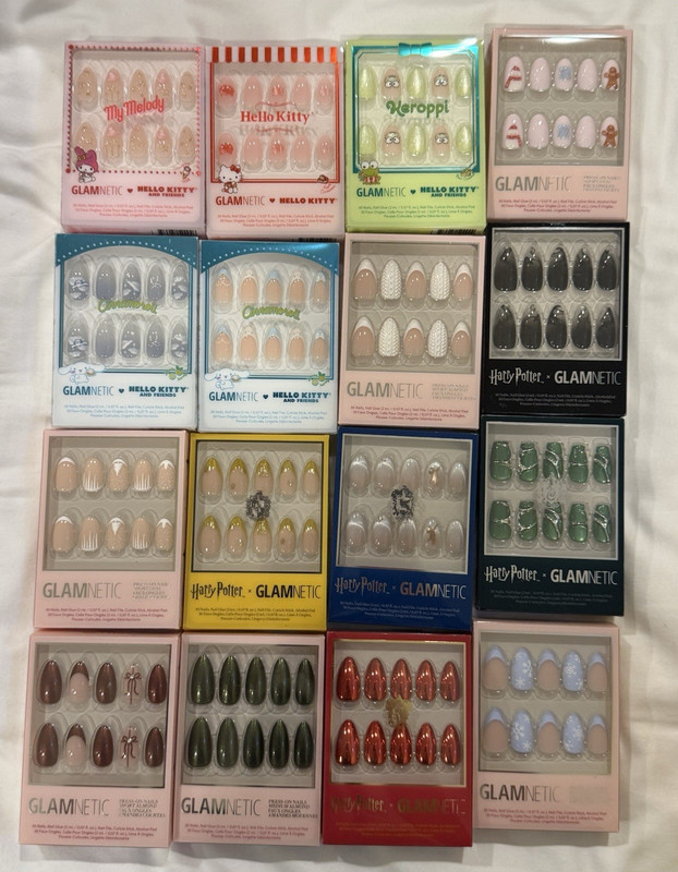 Glamnetic Press-On Nails Hello Kitty, Harry Potter, Holiday/Winter