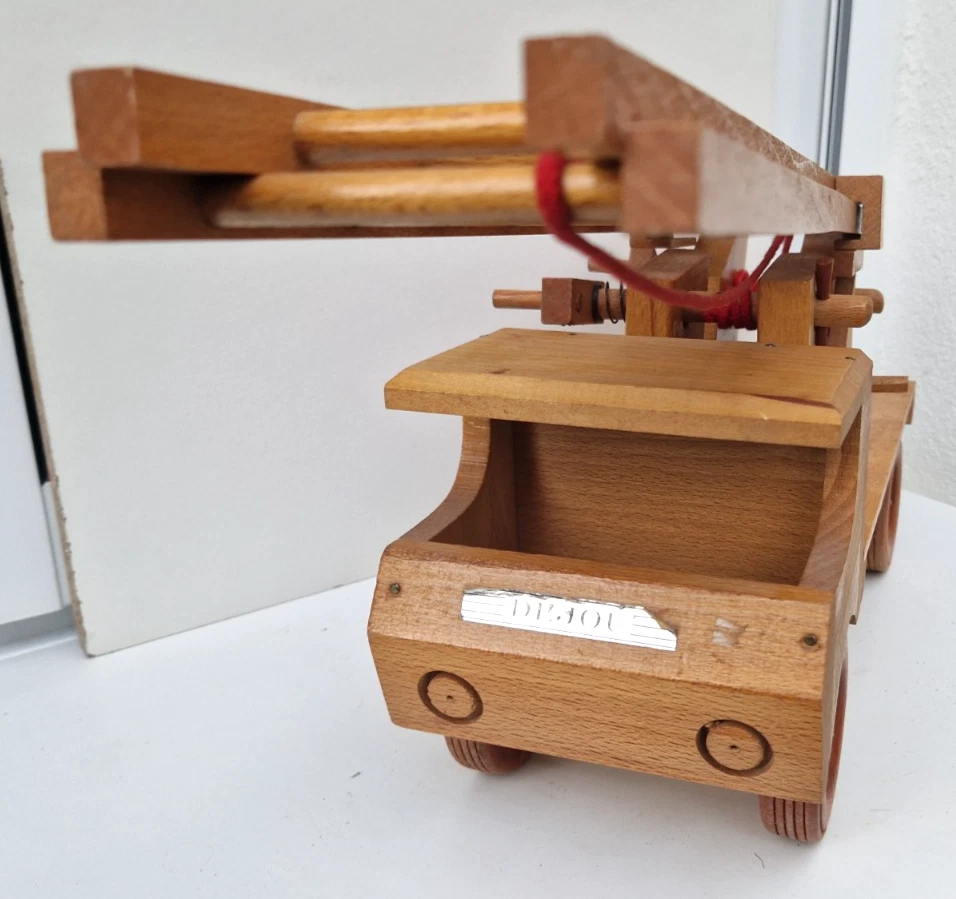 Très grand camion de pompier Dejou jouet ancien en bois en très bel état - Photo 4/4