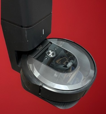 iRobot Roomba i7 (7150) Wi-Fi Connected Robot Vacuum Cleaner