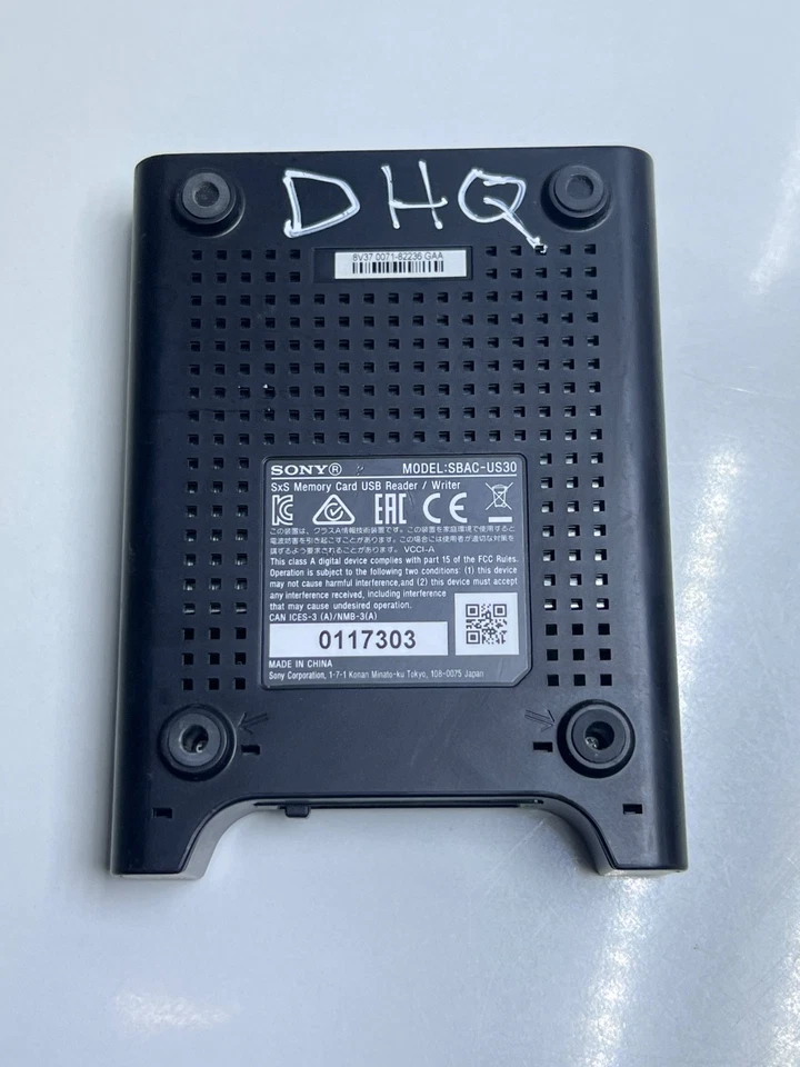 Sony SBAC-US30 SxS High Speed Card Reader w/ USB Cable - Image 4 of 4