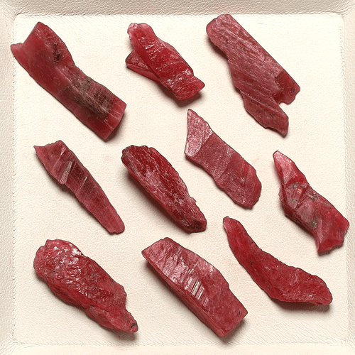 Muestras de cristal crudo de alta calidad de rodonita rusa natural mineral raro de 10 piezas - Imagen 10 de 13