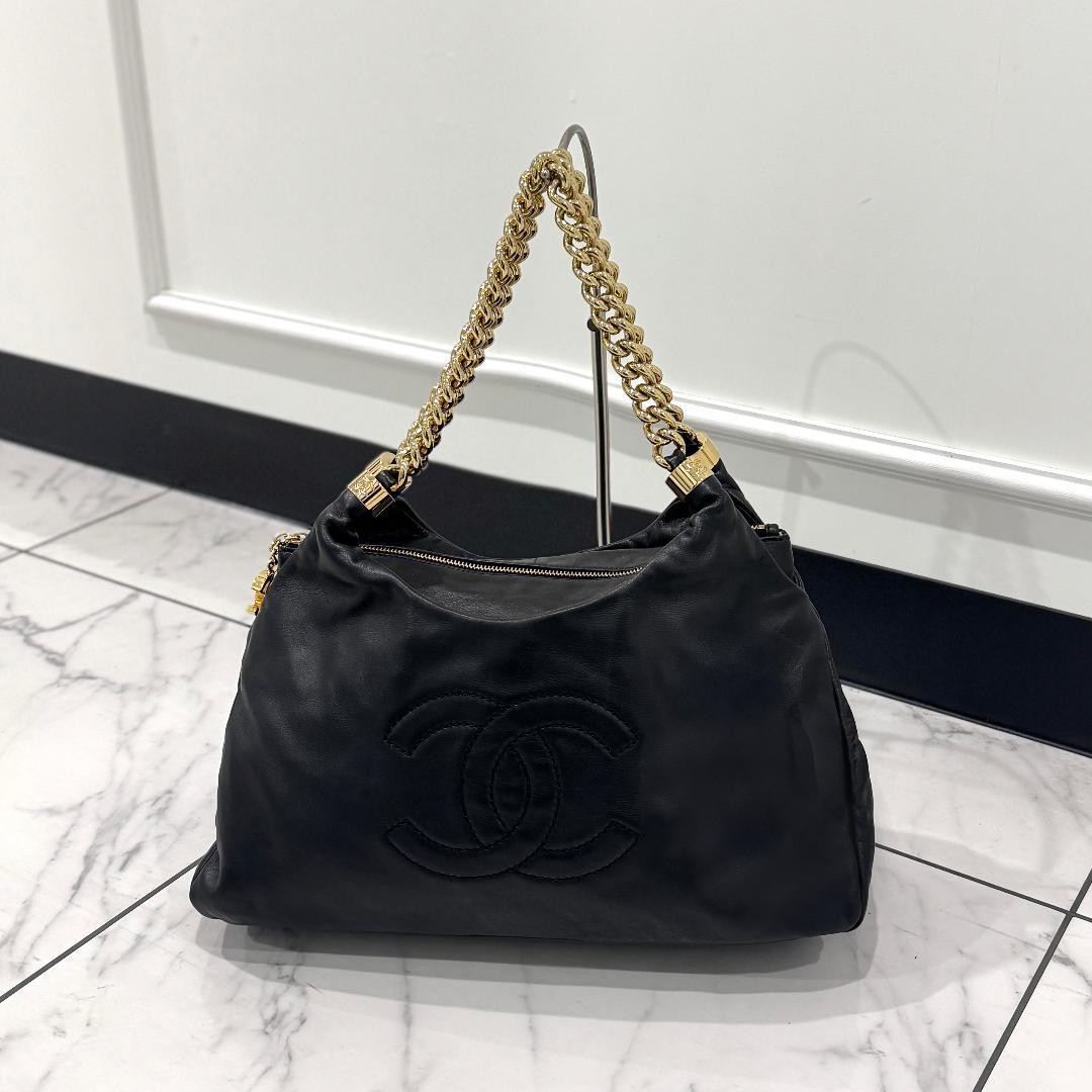 CHANEL Shoulder Bag Black Lambskin Leather CC Logo Gold Chain Strap Tote Auth image 2