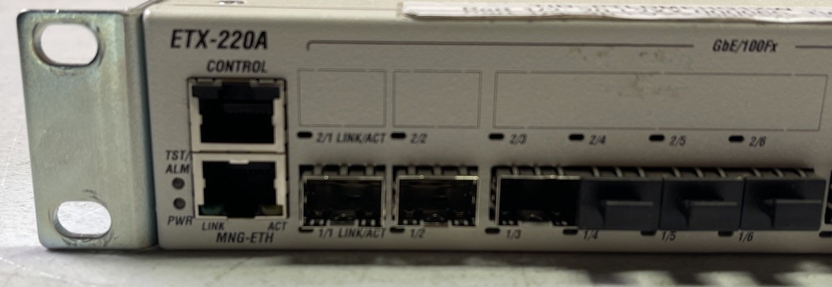 RAD ETX-220A 5601700000 ETX-220A_TWC/ACR/4XFP/10S/SYE/ESK, Opérateur Ethernet 10
