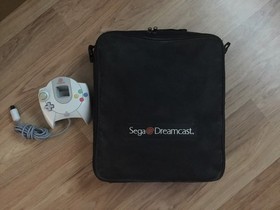 SEGA Dreamcast Console Bundle Lot 16 Games 4 Controllers VMU Carrying Case Works