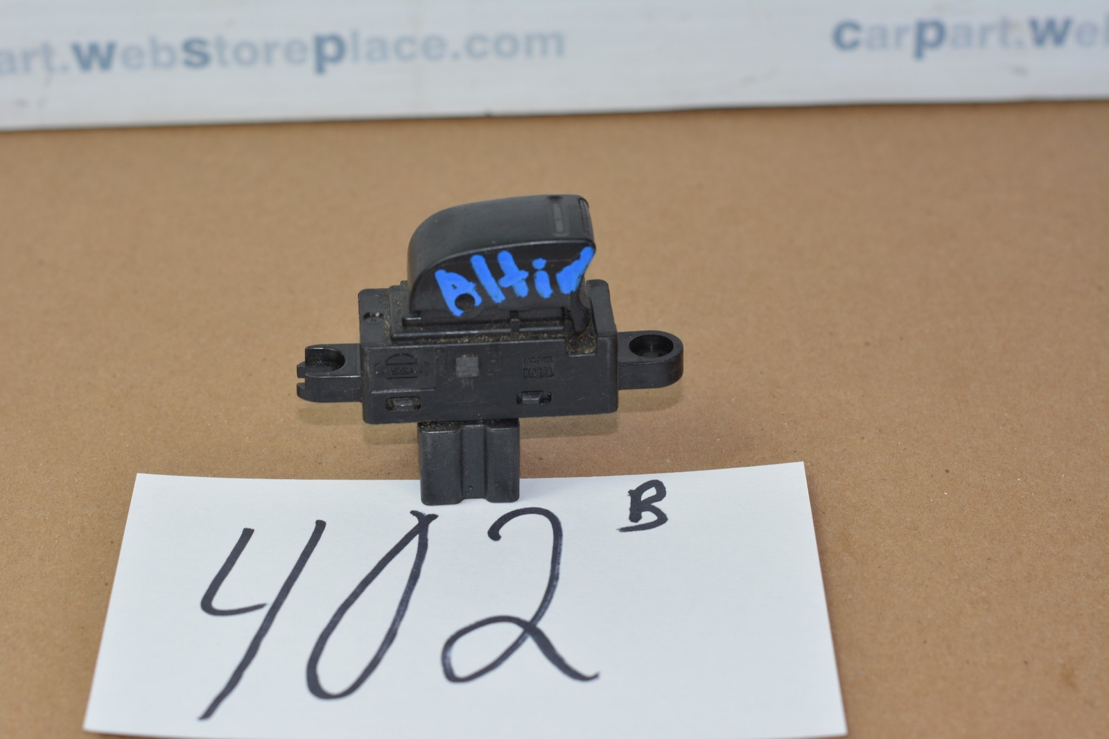 04 Nissan Altima Window Switch USED #402B