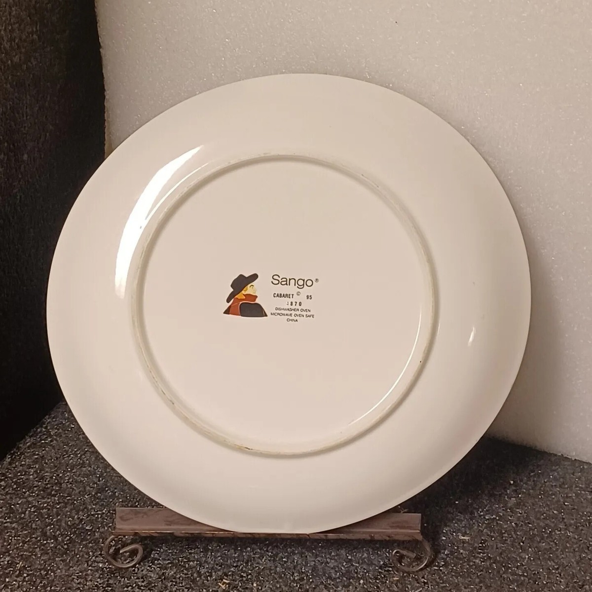 Vintage Sango Cabaret Moulin Rouge Troupe De Elephantine Round