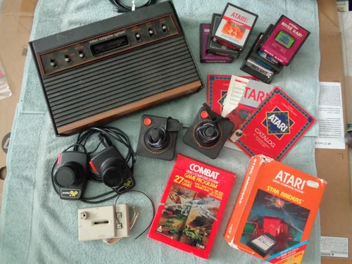 ATARI - 1978 VIDEO COMPUTER SYSTEM w/ BOX & CONTROLERS + (9) ORIGINAL GAMES