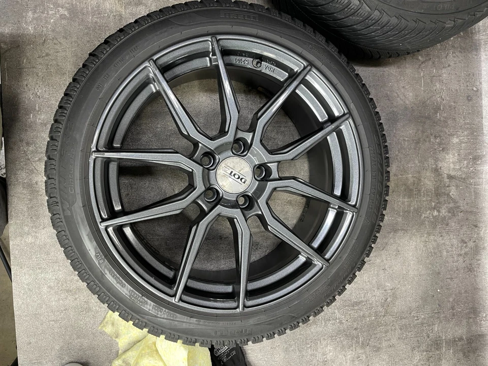 Komplettsatz Dotz  Pilot Aplin 5 - Cinturato Winter 2 225/45 R18 95V Winterreife - Bild 4 von 4