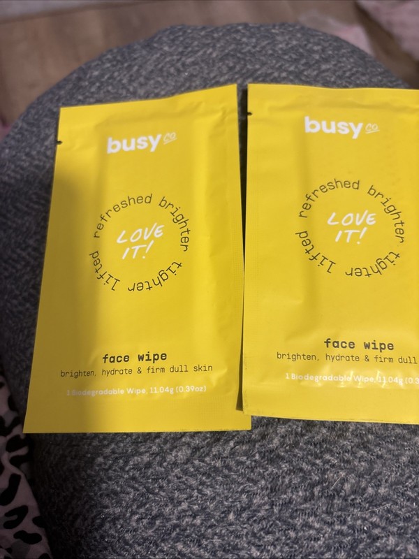 BusyCo Glow Brighten, Hydrate & Firm Dull Skin Face Wipe *SET OF 2* new