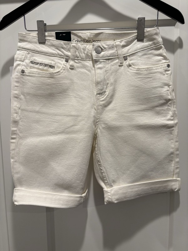 Calvin Klein SZ 2 New W Tags Women’s White  Denim City Bermuda Shorts