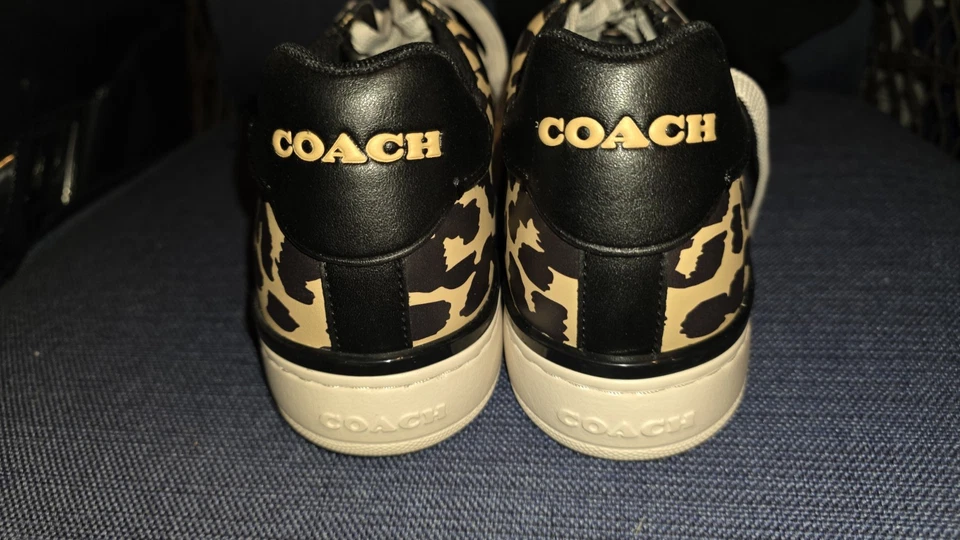 Zapatillas bajas Coach con estampado de leopardo para mujer talla 10 Foto 2 de 4