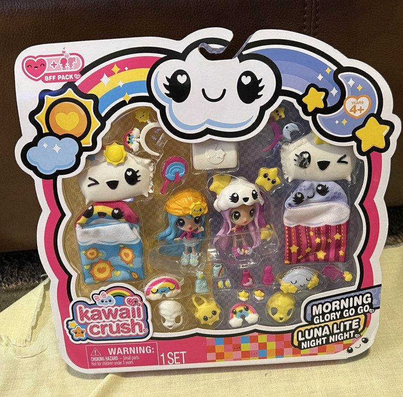New in Package Kawaii Crush BFF Day & Night Slumber Party Pack 30+ Pieces