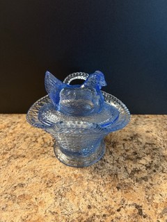 Westmoreland Light Blue Hen On Tall Basket with Handles Covered Dish