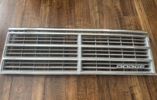 Oem 1987-1990 Dodge Caravan Front Chrome Plastic Grille Upper Bumper 4388203