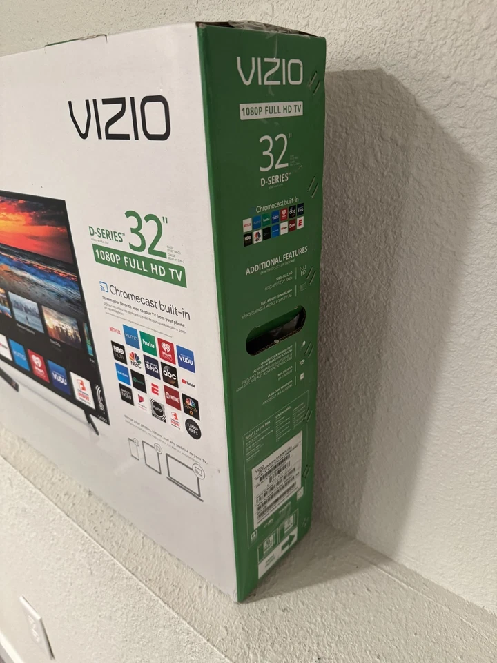 VIZIO Smartcast D-Series 32" Class FHD (1080P) Smart Full-Array LED TV D32F-F1 - Image 2 of 4