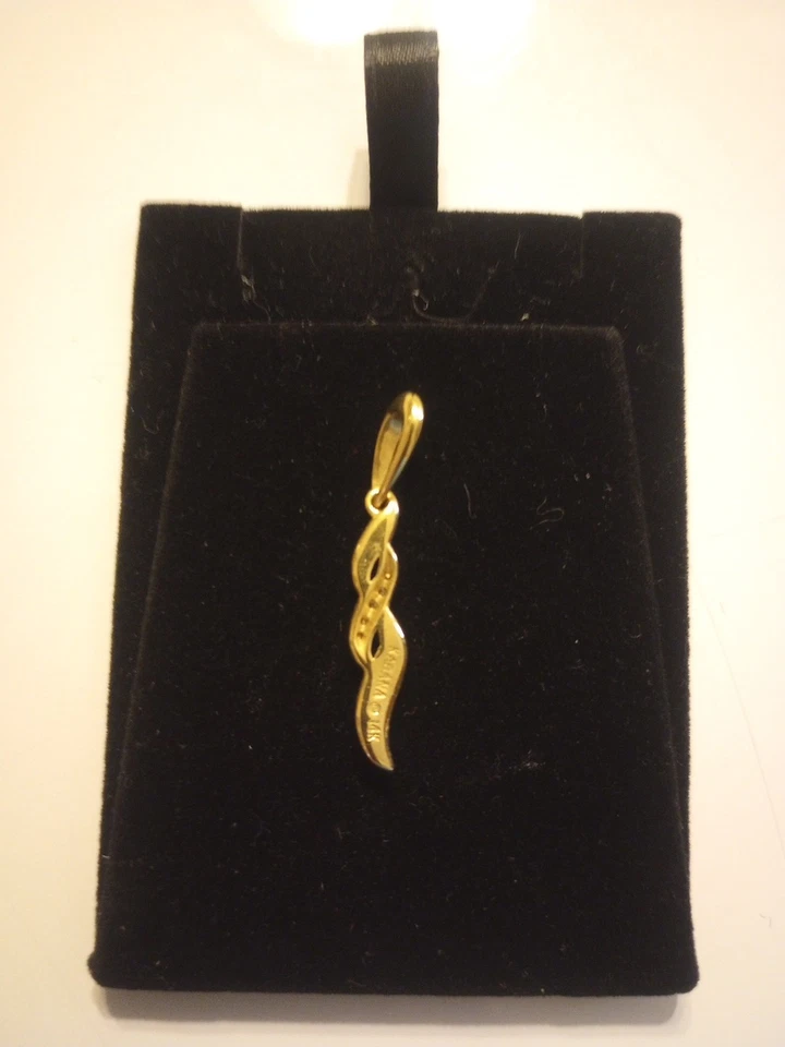 Exquisit Made In USA 14 Kt Gold & Diamond Kabana custom made Necklace & Pendent  - Image 3 of 4