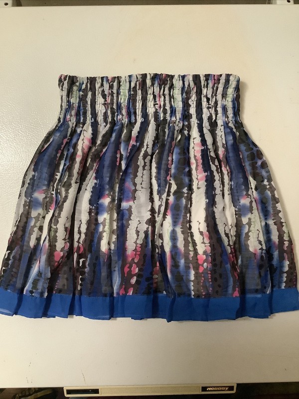 Rachel & Chloe, Girls, Skirt. Size 12. Guc