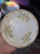 Royal Kikusui Fine China Plate Dishes Serving Set 46 pieces!! Gold Trim with...