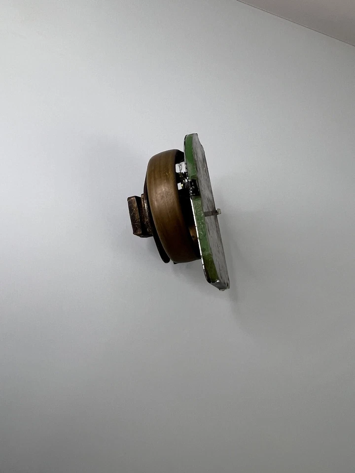 1508064 OEM 1956 1957 Chevrolet Corvette Oil Pressure Gauge Untested Original - Image 2 of 4