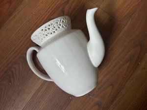 I. Godinger Teapot with perforated top 32 oz no lid