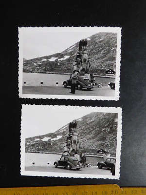 Gotthard Pass um 1955, VW Käfer, 2 Fotos auf Leonar, bei Denkmal Guex