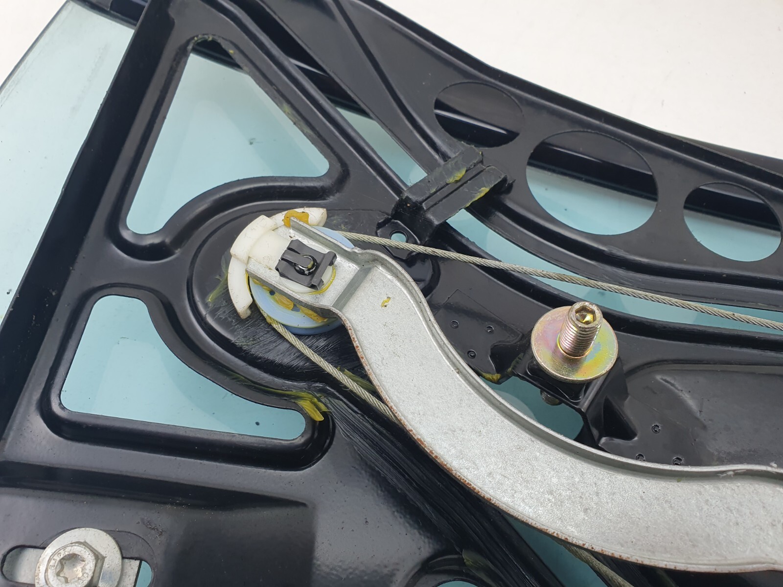 MERCEDES CLK WINDOW REGULATOR REAR PASSENGER SIDE CONVERTIBLE W208 1997