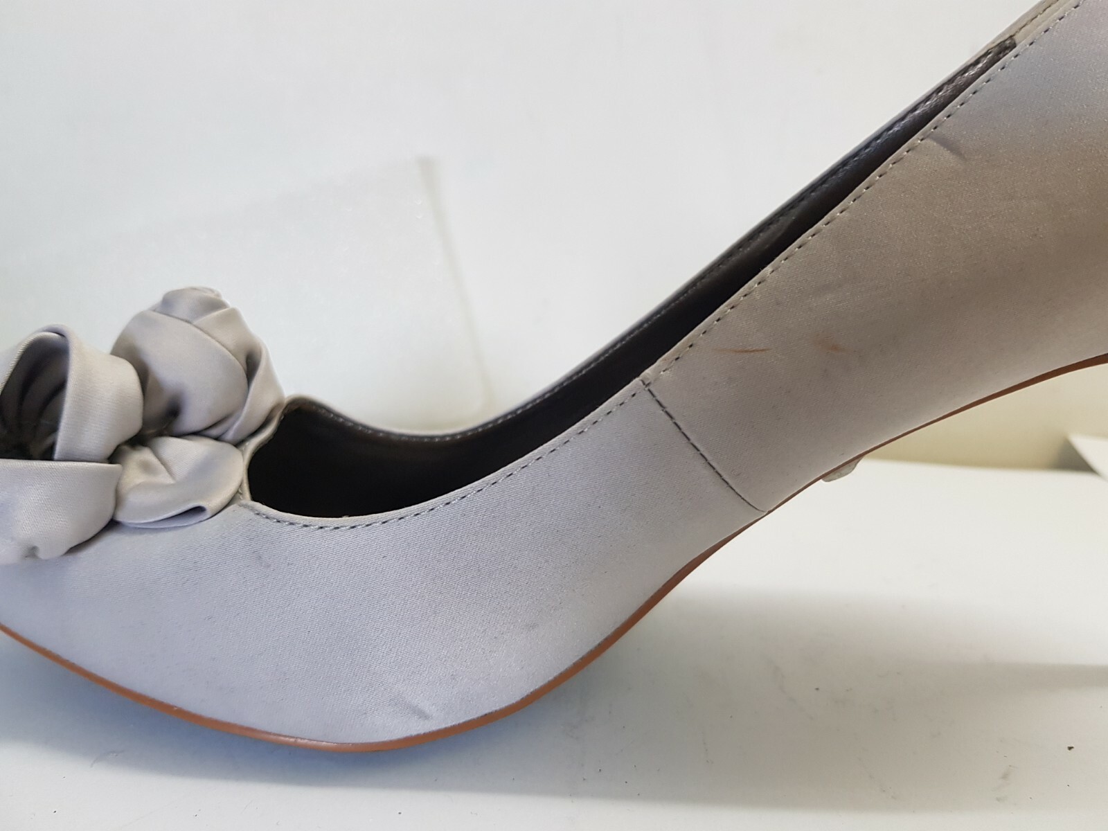 Jacques Vert Mid Grey Flower Detailed Heels Womens Size UK 7  REF Q1 191 image 8