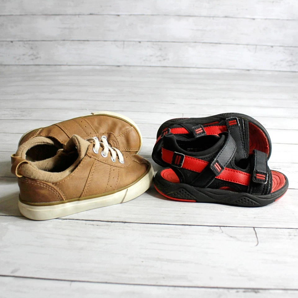 Boy's Sneakers Sandals Toddler Size 7 Shoe Lot - Image 2 of 4