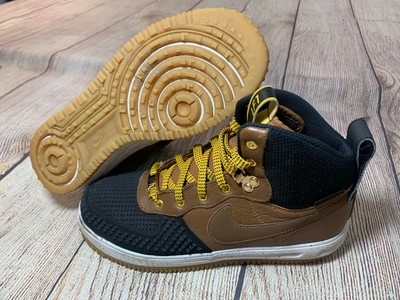 nike duckboot high